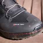 Die wasserabweisende Zehenkappe bietet ausreichend Schutz. | Foto: Peter Fobe
