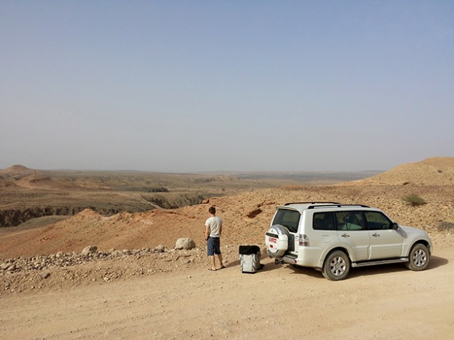 Endlose Weite - ein vertrauter Anblick auf Oman Reisen. | Benny Trautmann