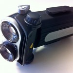 Man kann die XEO 19R auch zur Taschenlampe umbauen und auf einem Stativ befestigen. | Foto: Uwe Daniel