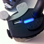 Über den Akkupack kann auch das Handy geladen werden; doch der Füllstand sollte im Blick behalten werden. | Foto: Uwe Daniel