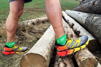 Stabiler Halt bei maximalem Komfort: Die Hoka One One Challenger ATR 2 überzeugen bei Dämpfung und Halt. | Foto: Max Hofbauer