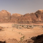 Klettereldorado in der Wüste: Das Wadi Rum in Jordanien. | Foto: Michael Seidel