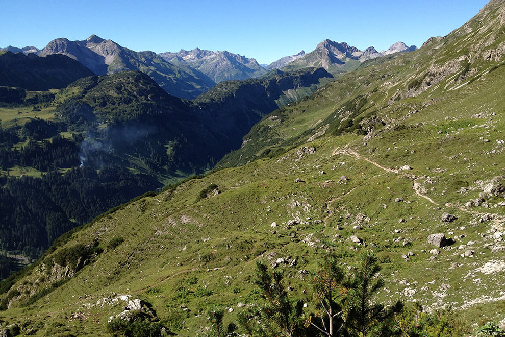 Krumbacher Höhenweg: Panorama-Wandern | Bergzeit Magazin
