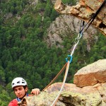 Typische Tafoni-Hörner, die auch zur Absicherung verwendet werden können. | Foto: Bene Hirschmann