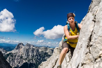 …. und etwas Klettergeschick. Im Hintergrund sieht man die Reiteralpe. | Foto: Franz Güntner