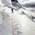 Zwischen Eisblöcken und Felsgiganten - die Szenerie an der Bernina ist sehr abwechslungsreich. | Foto: Michael Hrobath