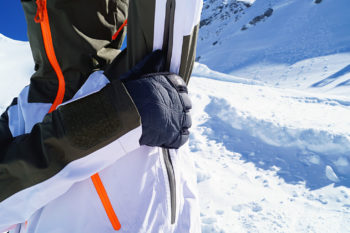 Die Unterarmbelüftungen sorgen in jeder Aufstiegs- und Abfahrtssituation für ein augezeichnetes Klimamanagement. | Foto: Veronika Rojek-Wöckner/WoecknAIR