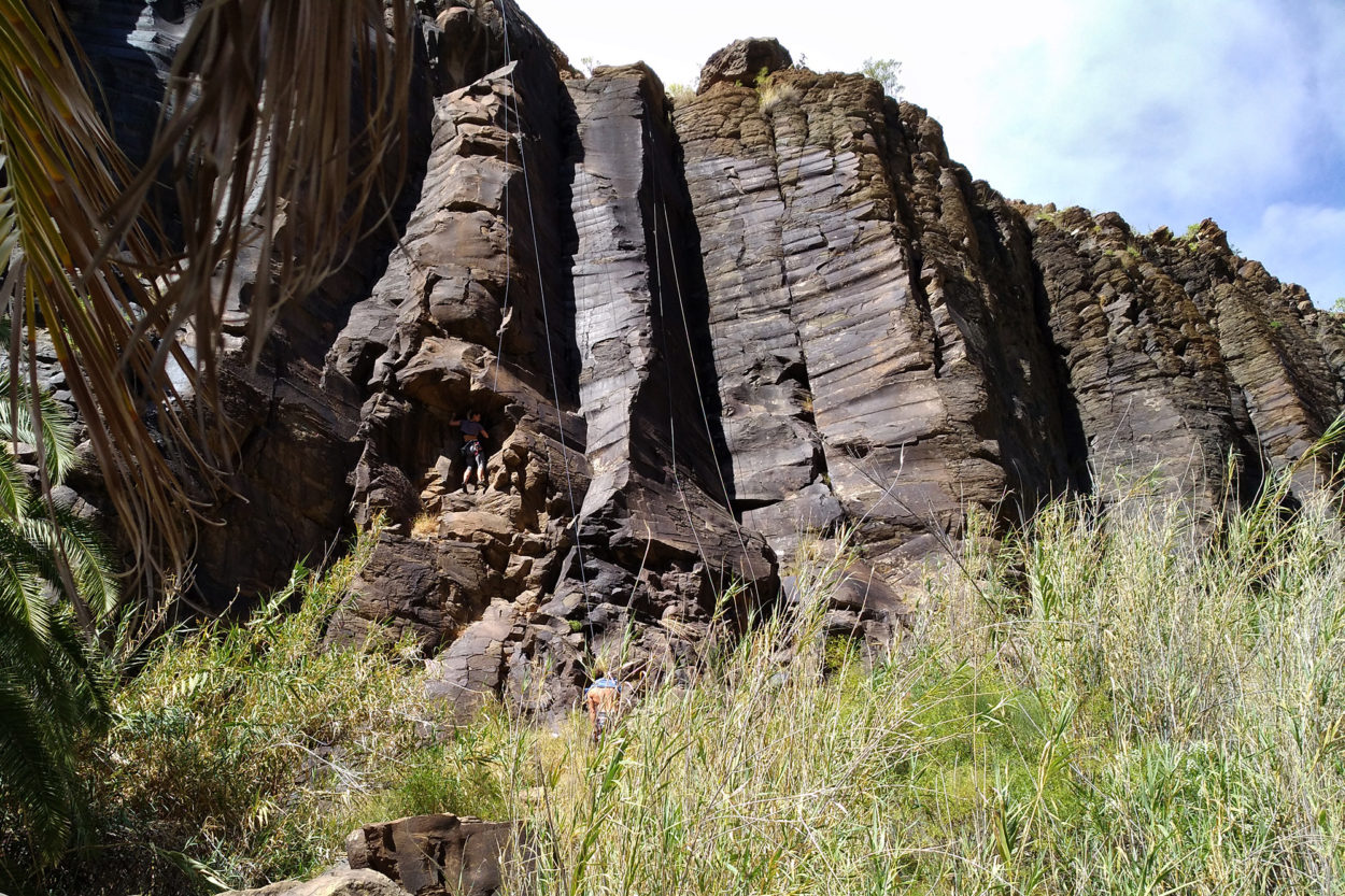Klettergebiet von Ayagaures. | Foto: Christoph Stoll