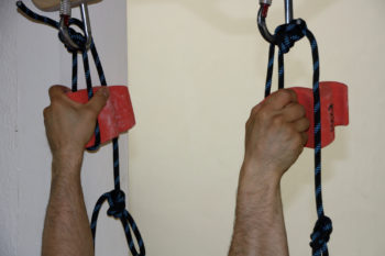 "Max Grip" als Pinch gehalten. | Foto: Sophie Arnold