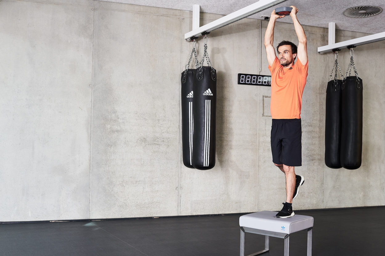 ACT Übung mit Hantelscheibe